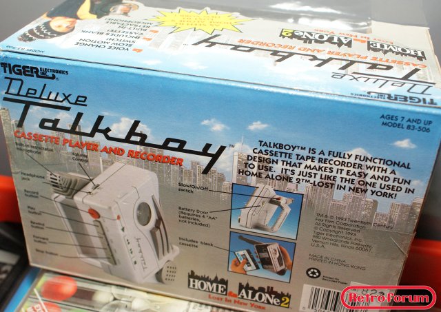 Tiger Electronics Talkboy uit Home Alone 2 - boxed, achterkant
