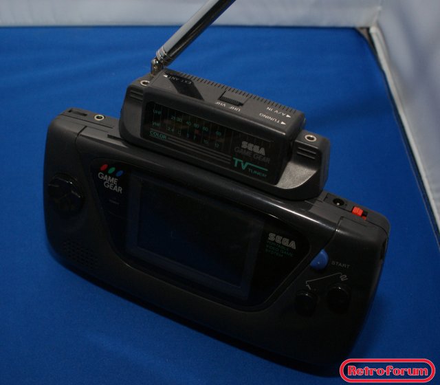 TV Tuner voor de Sega Game Gear in de Game Gear